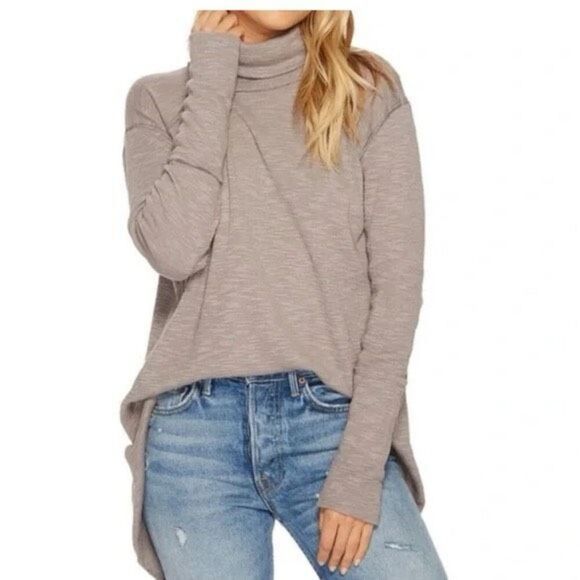 Free People Taupe Brown Split Back Turtleneck Split Sweater Size Large - Picture 1 of 6